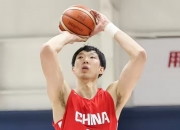 爱游戏体育官方-中国男篮NBA夏联集锦周琦17分9板，中国男篮胜黄蜂的简单介绍