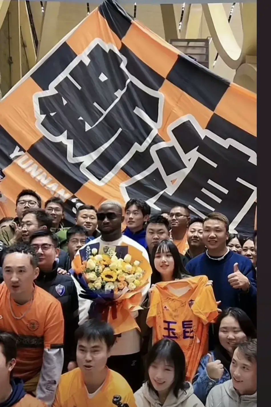 足协杯-奥斯卡破门拒绝庆祝云南玉昆2-1陕西联合进8强的简单介绍