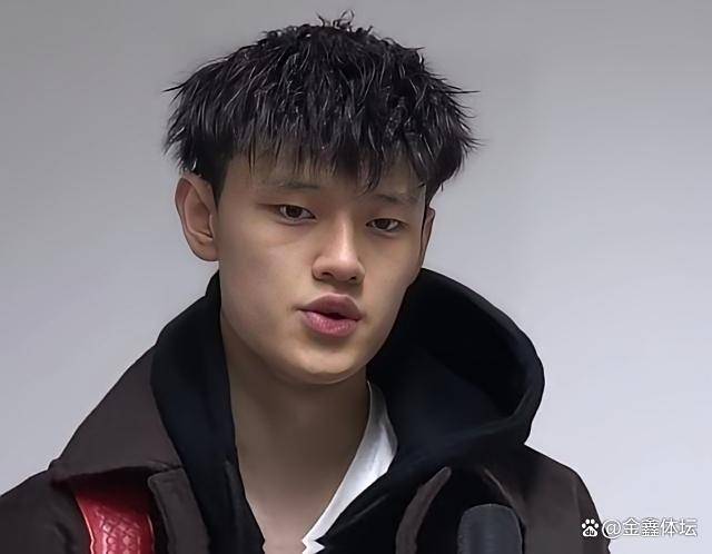 包含曾凡博伤病评测未达标无缘出战男篮亚洲杯的词条