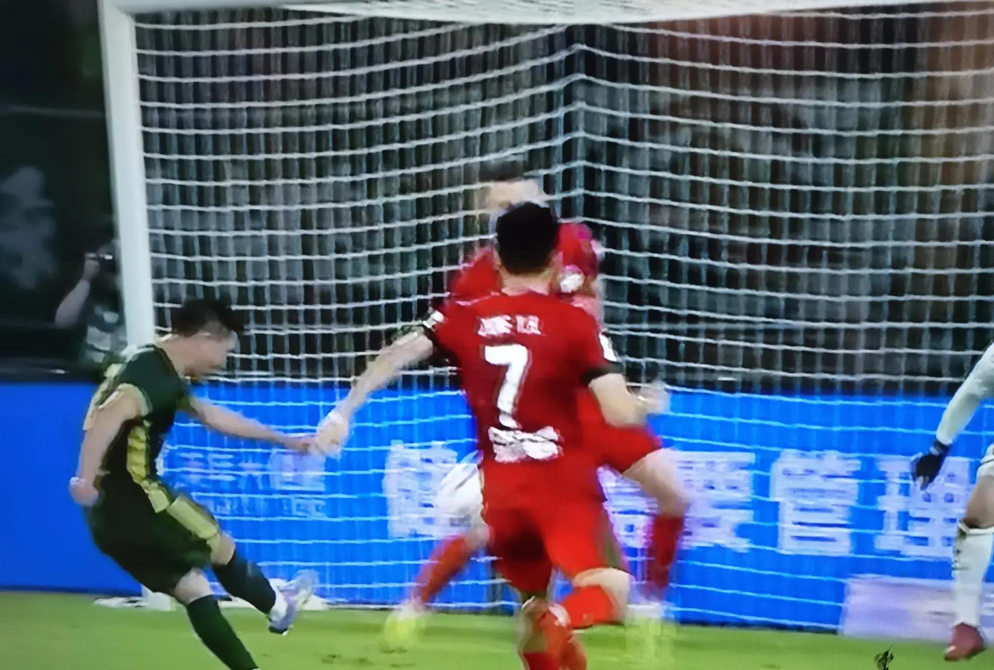 河南3-2浙江晋级将战申花，王上源、钟义浩互相传射，卡多索绝杀